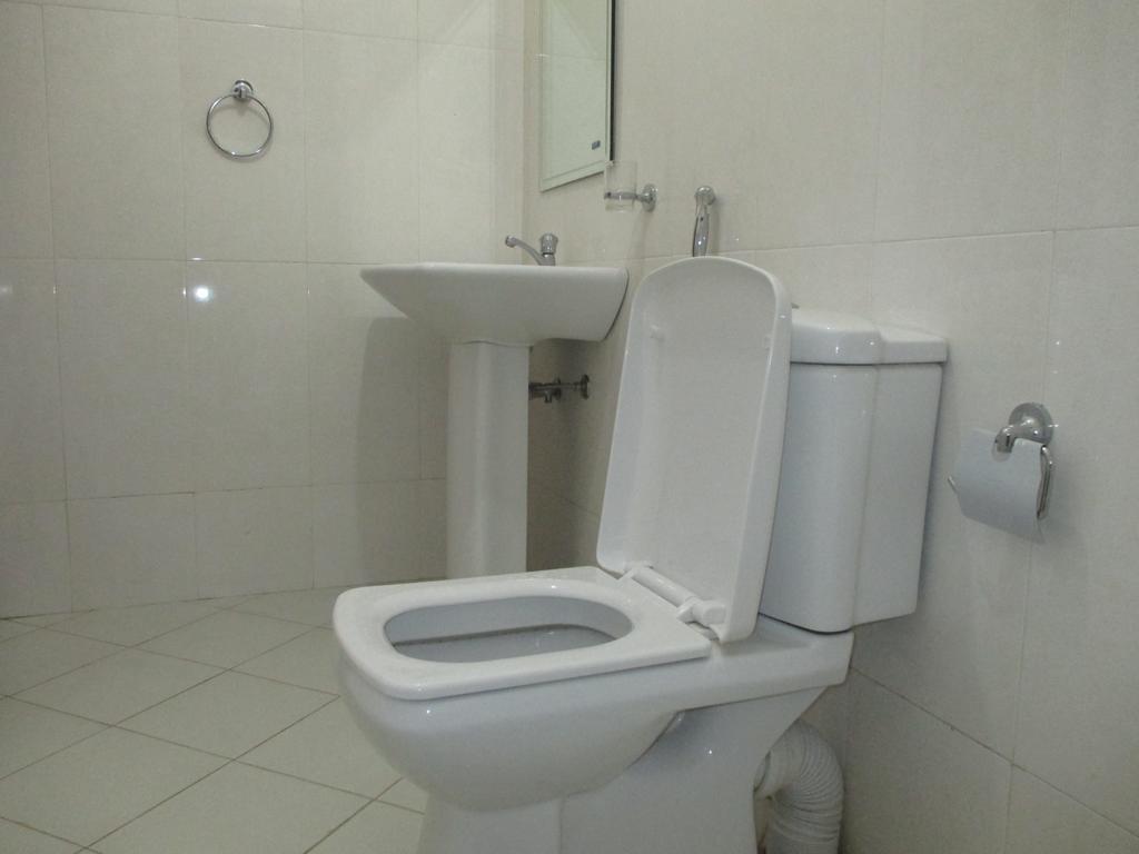 Saranga Holiday Inn Wellawaya Buitenkant foto